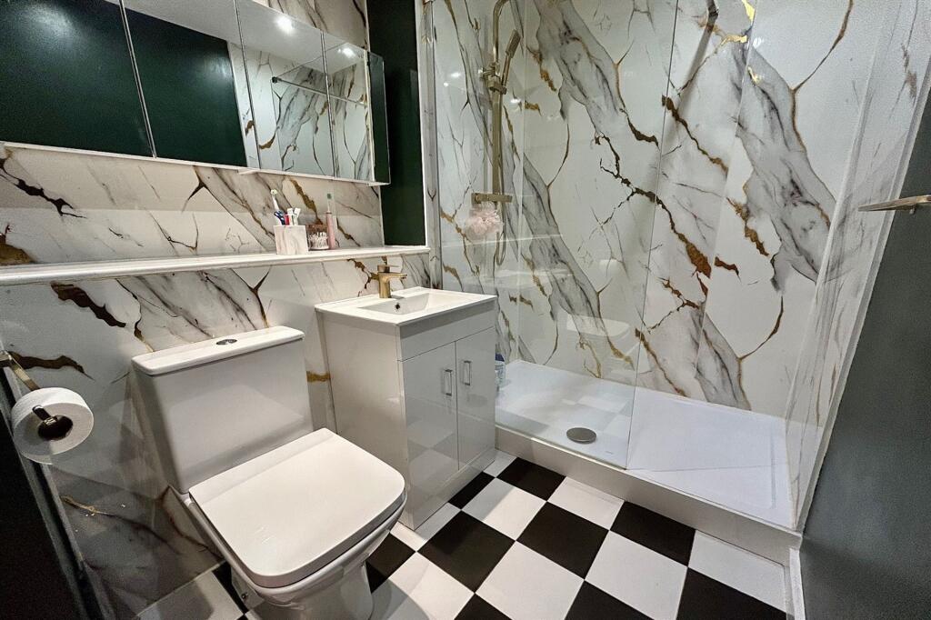 Whalley Road, Cara House, M16 photo 4