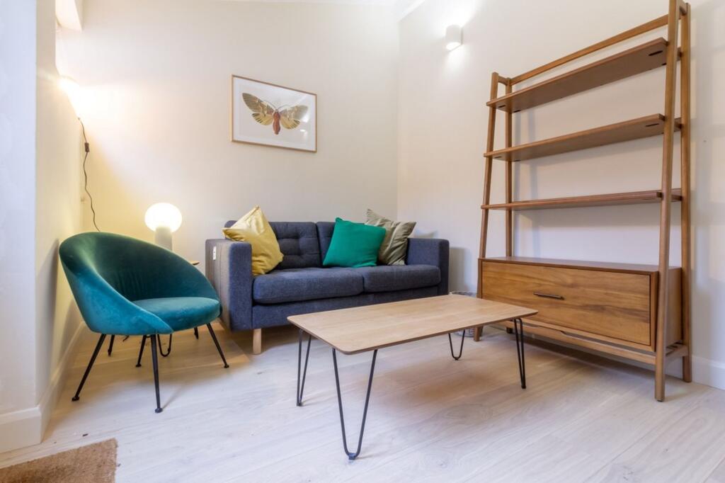 Main image of property: Larcom Street, London, SE17