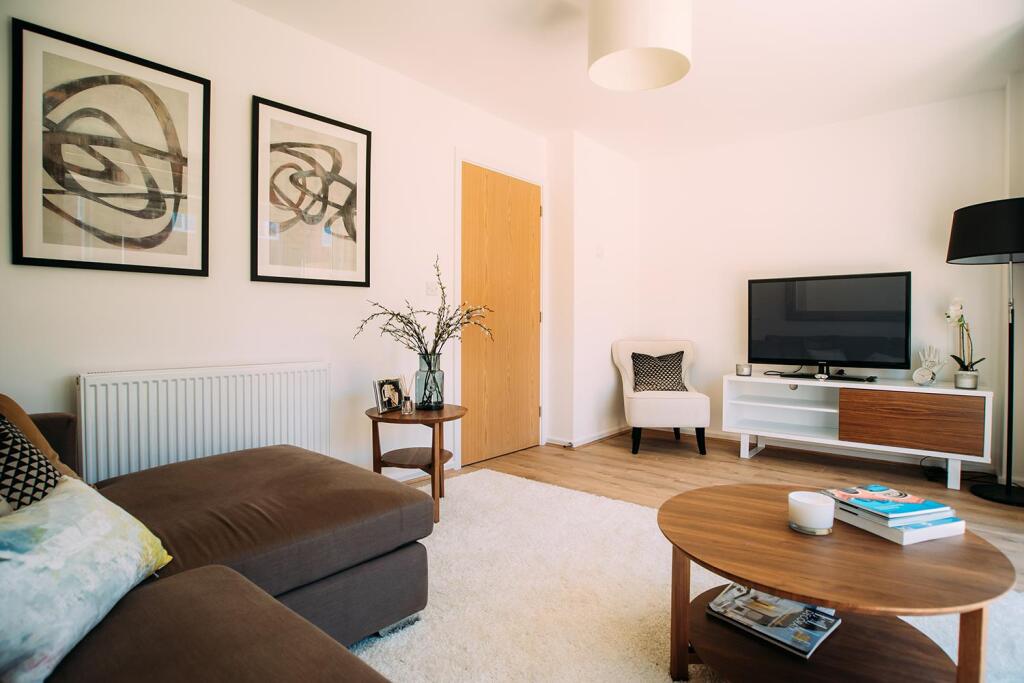 House in Chester, Ellesmere Port - View 3