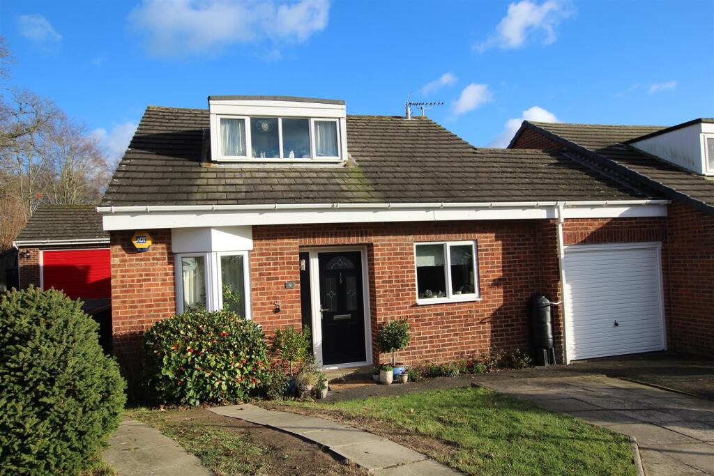 Main image of property: Highcliffe Drive, Eastleigh