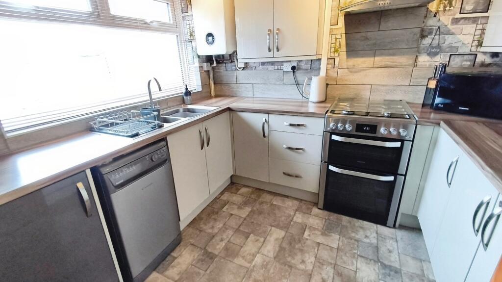 Fountain Close, Longbridge, Birmingham - View 3