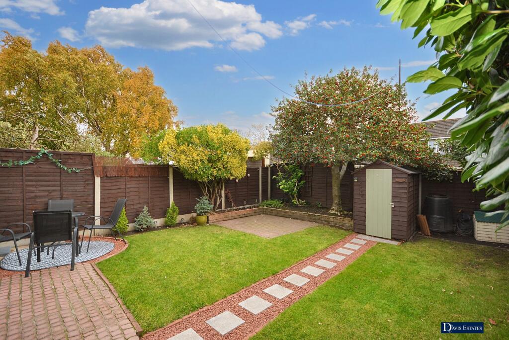 Orchard Avenue, Rainham, RM13 - View 4