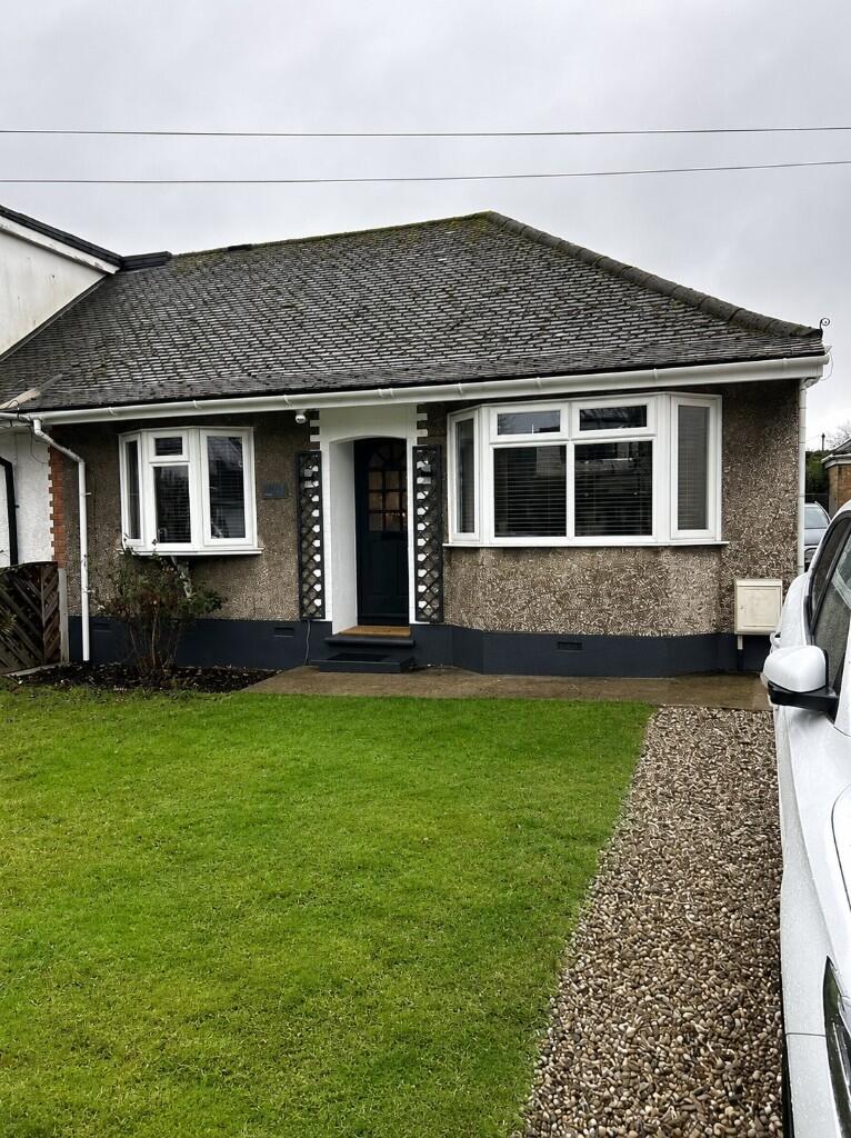 Main image of property: Weir Gardens, Rayleigh, Essex, SS6