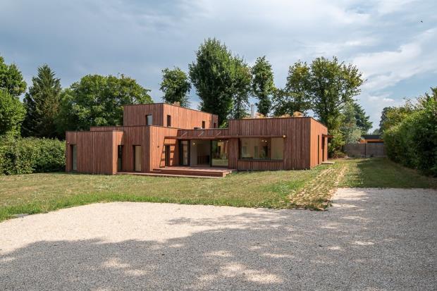 Main image of property: Villa, Nernier