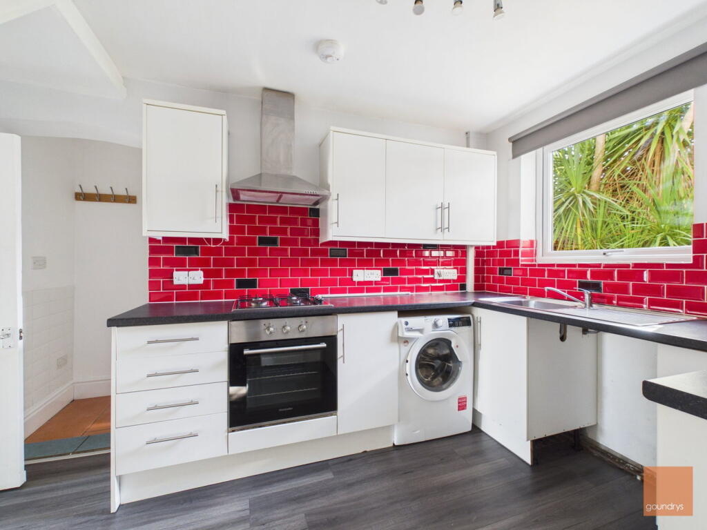 House in Truro - View 5