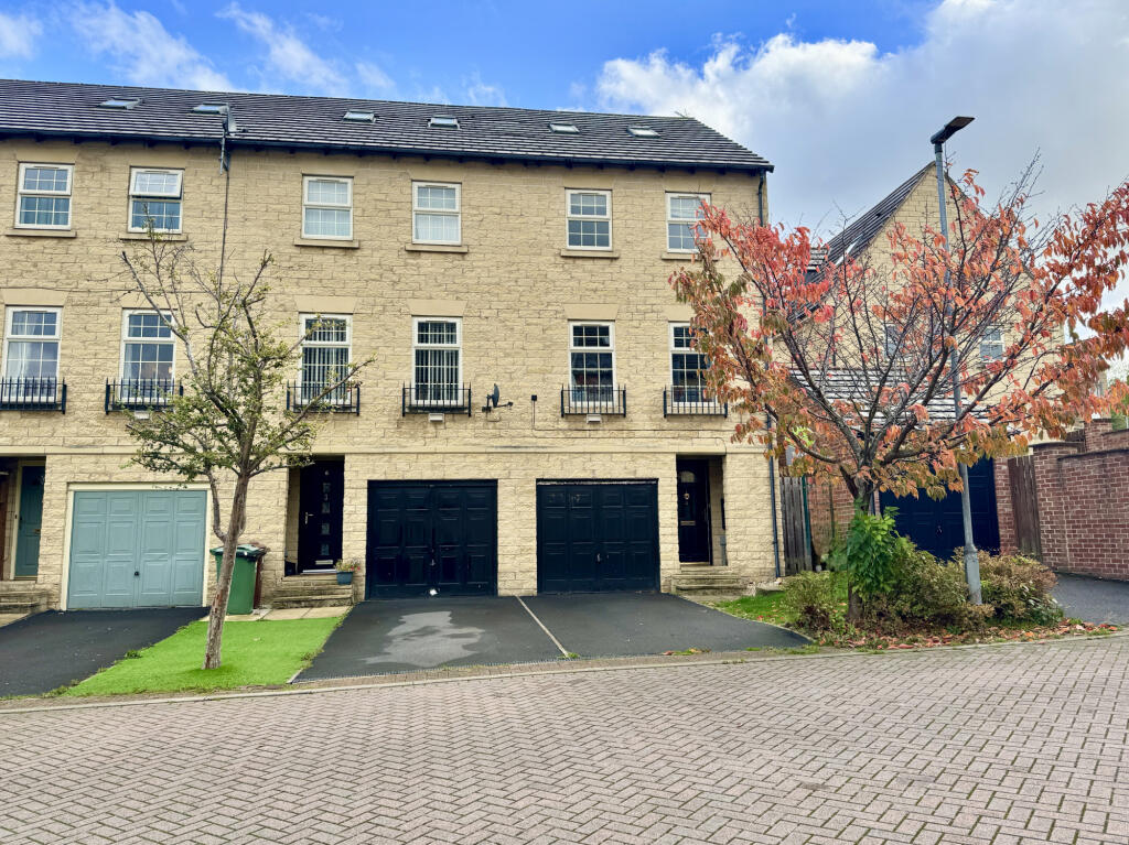 4-bed house on Hepworth Close,  Woolley Grange, S75, £259,950