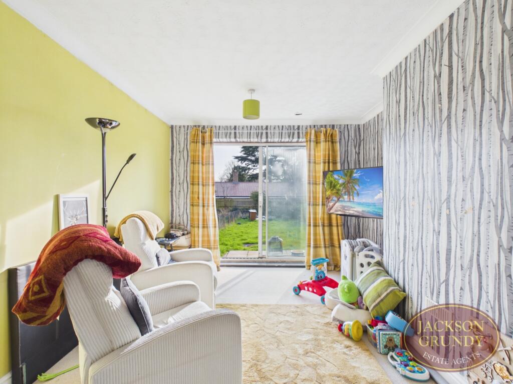 House in Northampton, Dallington - View 4