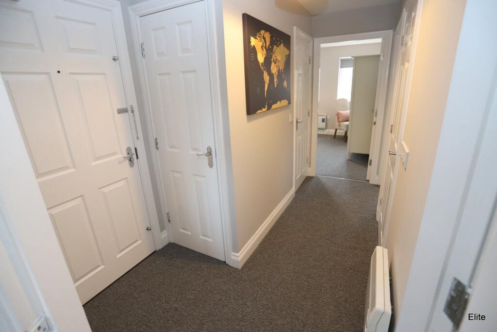 Apartment in Durham - View 5