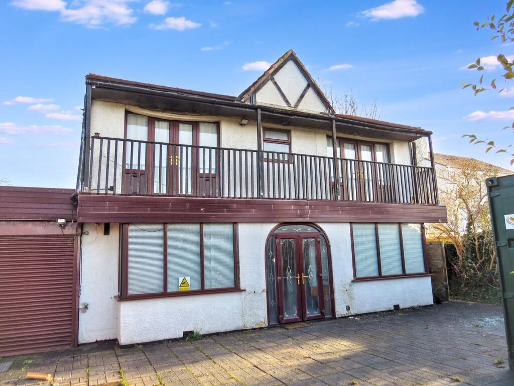 Main image of property: Fleetwood Road South, Thornton-Cleveleys, FY5