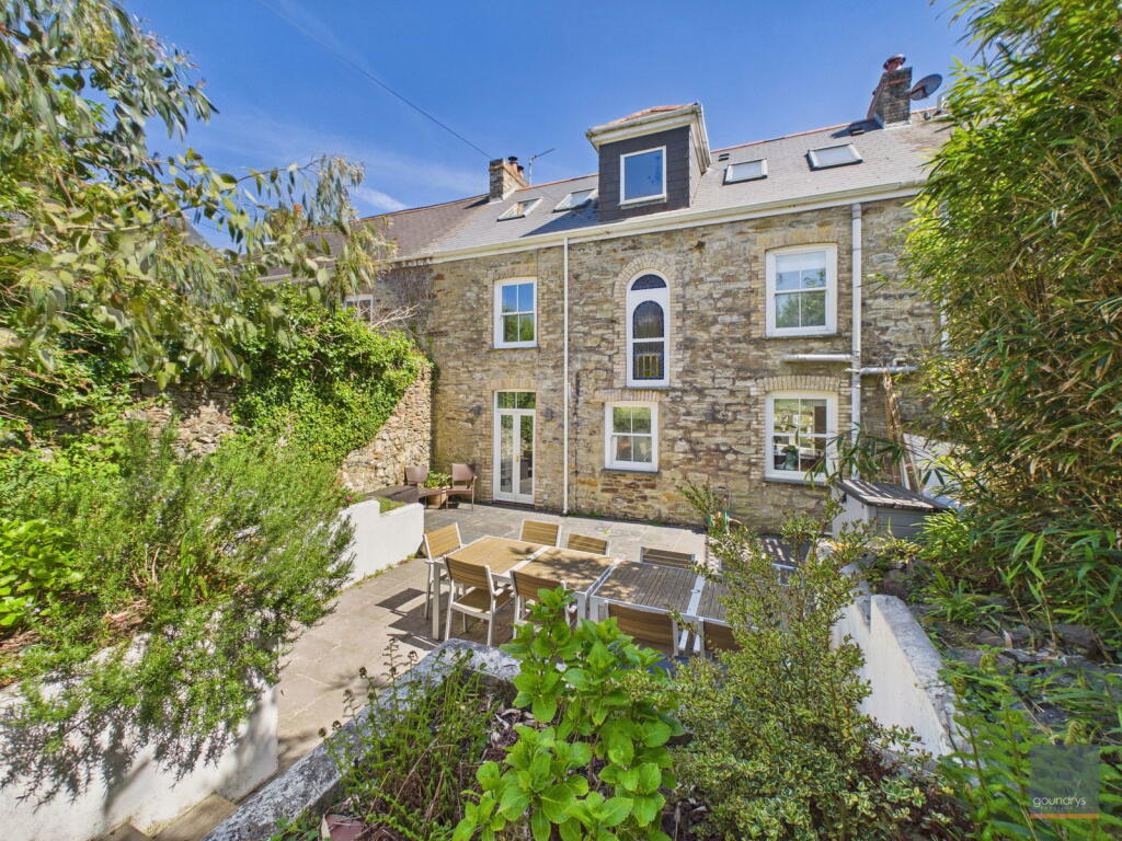 Main image of property: St Agnes, Stunning period home in the heart of the village