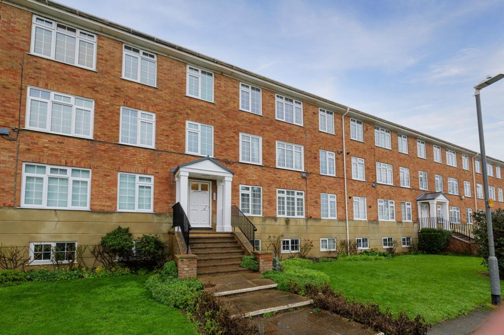 Main image of property: South Road, Hythe, CT21