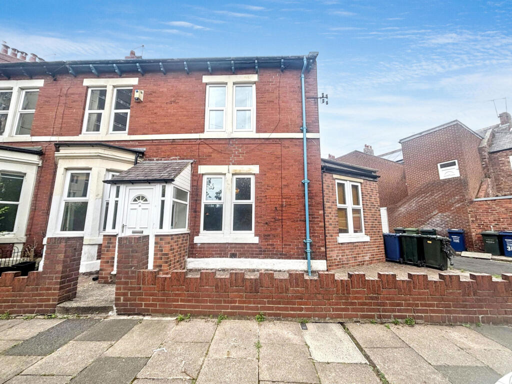 Main image of property: Lansdowne Gardens, Newcastle upon Tyne, Tyne and Wear, NE2 1HH