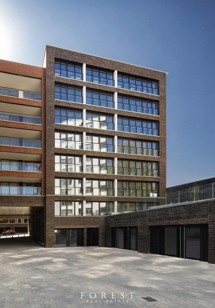 CALLY YARD 0420 BLDG 7_001 retouched windows.jpg