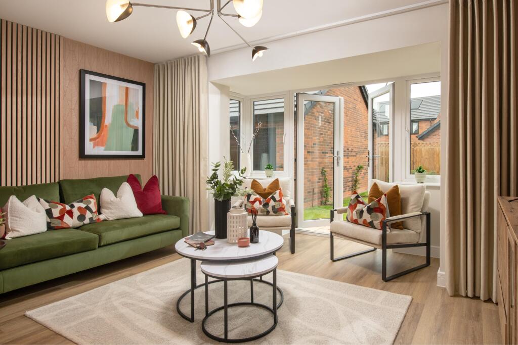 Main image of property: Burtonwood Road, Warrington, Cheshire, WA5 3TZ