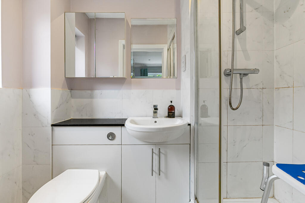 Additional image 9 of Maplefield, Park Street, St Albans, AL2