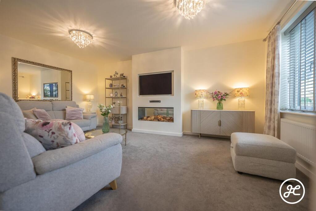 House in Taunton - View 4