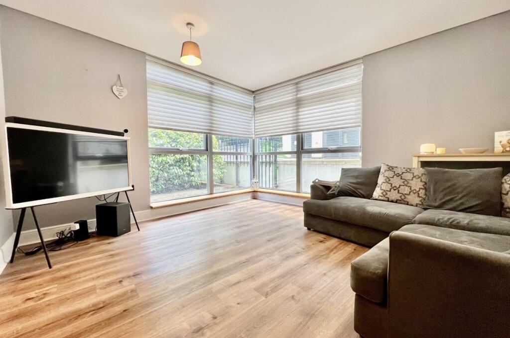 Apartment in Bournemouth, Lansdowne - View 2