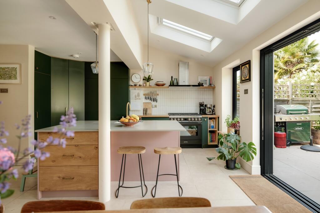 12, Willoughby Road, Bristol, Avon, BS7 photo 4