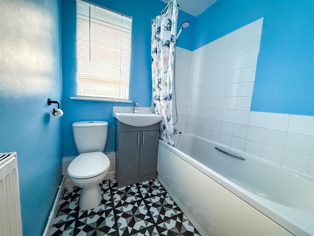 Apartment in Clacton-on-Sea, Great Clacton - View 4