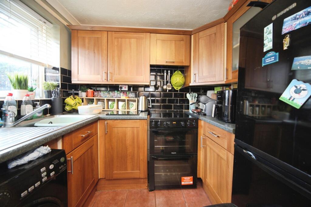 Swan Mead, Luton photo 4