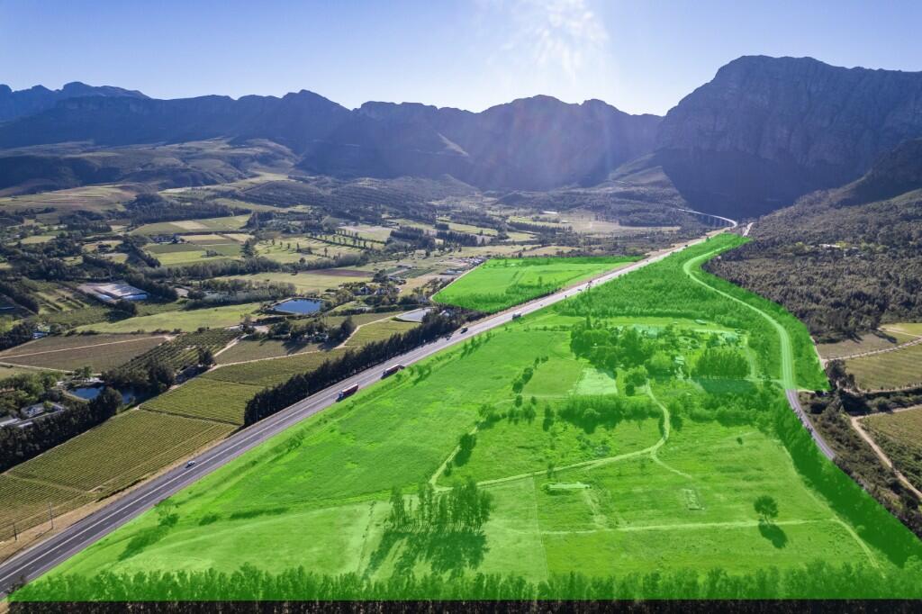 Main image of property: Paarl, Western Cape