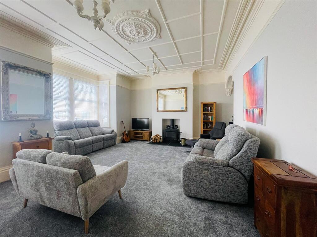 House in Hornsea, East Riding of Yorkshire - View 2