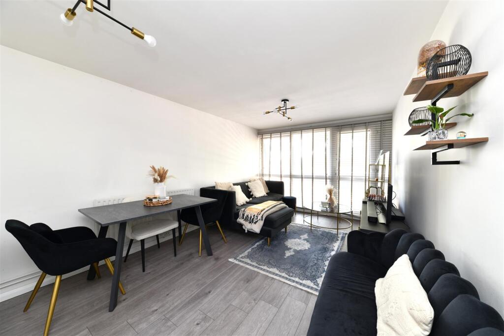 Apartment in Stevenage - View 2