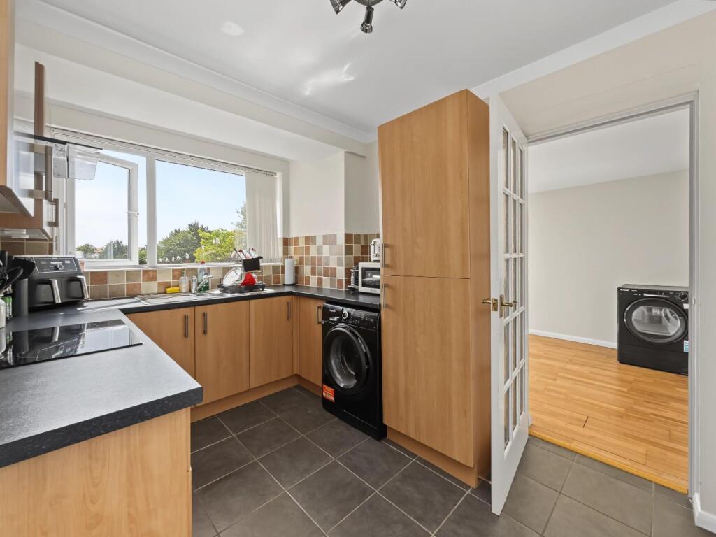 House in Northampton - View 5