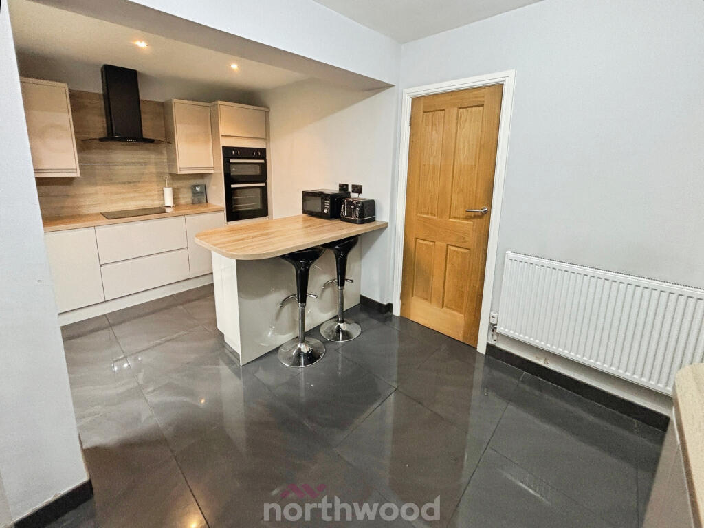 St Marys Road, Dunsville, Doncaster, DN7 photo 2