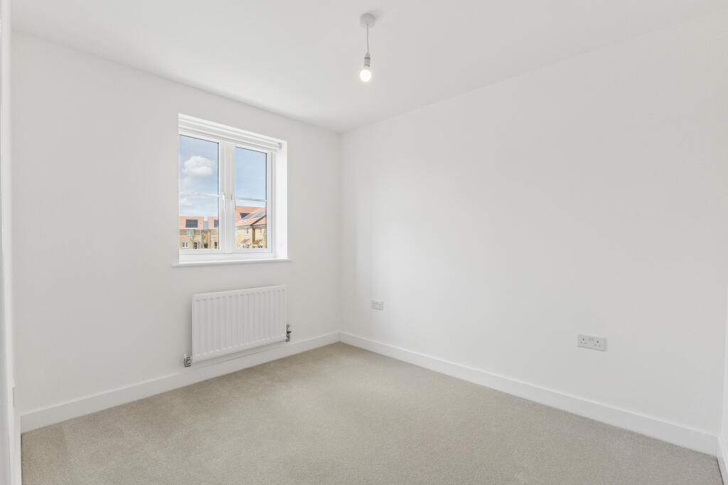 House in Northampton - View 4