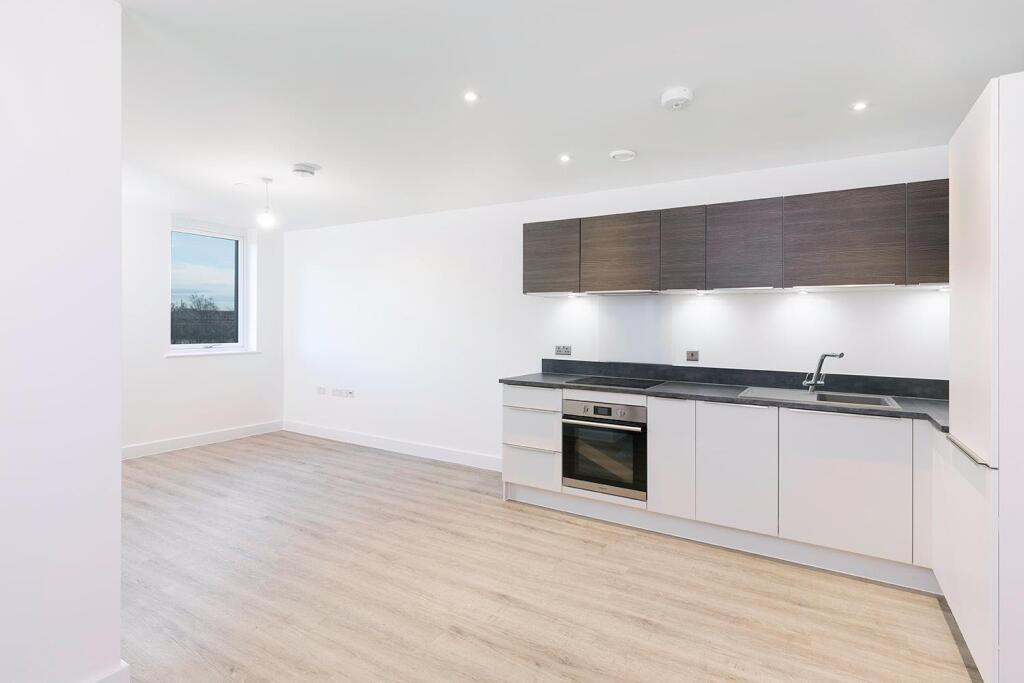 Apartment in Peterborough, New Fletton - View 4