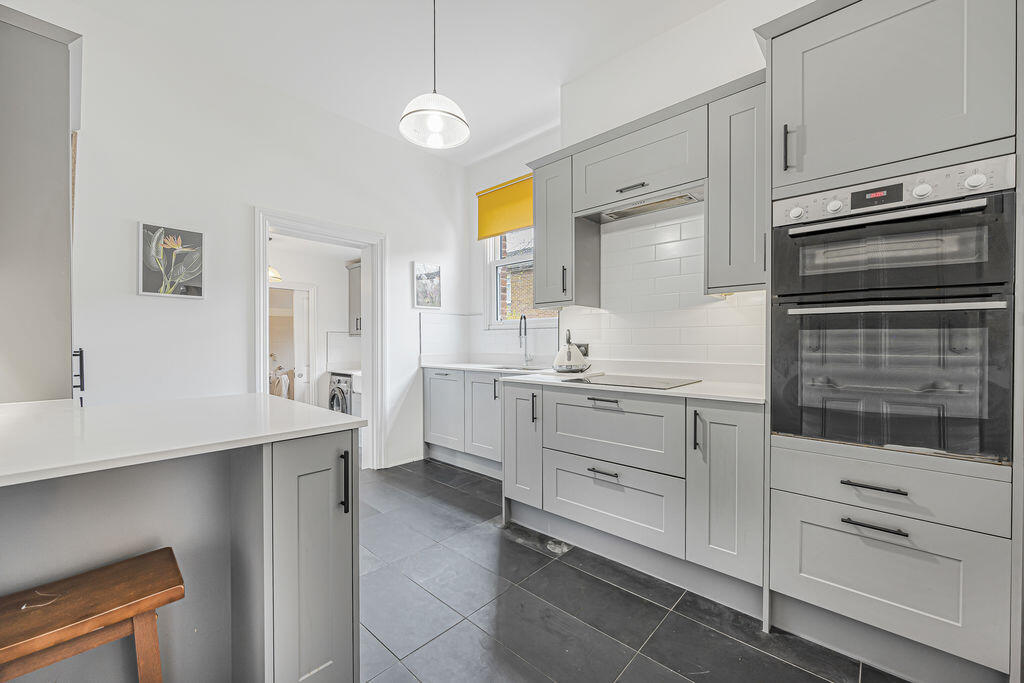 House in London - View 4