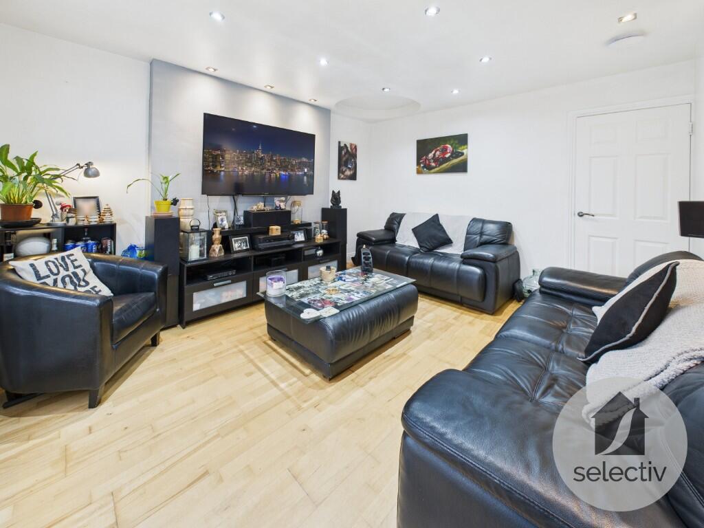 Castle Road, Redcar, North Yorkshire, TS10 photo 2