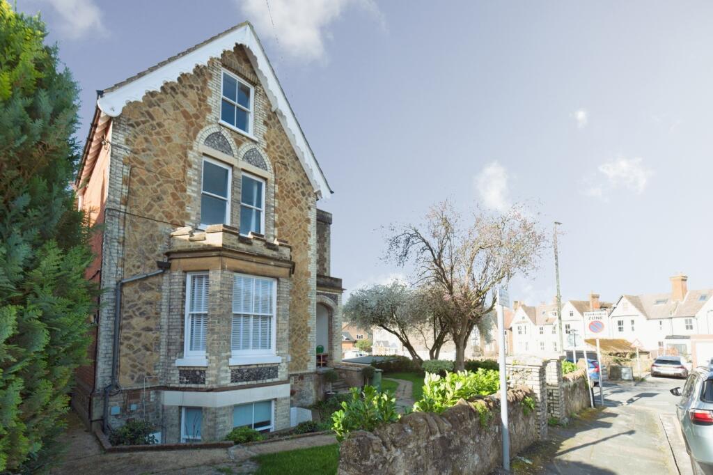 Main image of property: Baillie Road, Guildford, Surrey, GU1