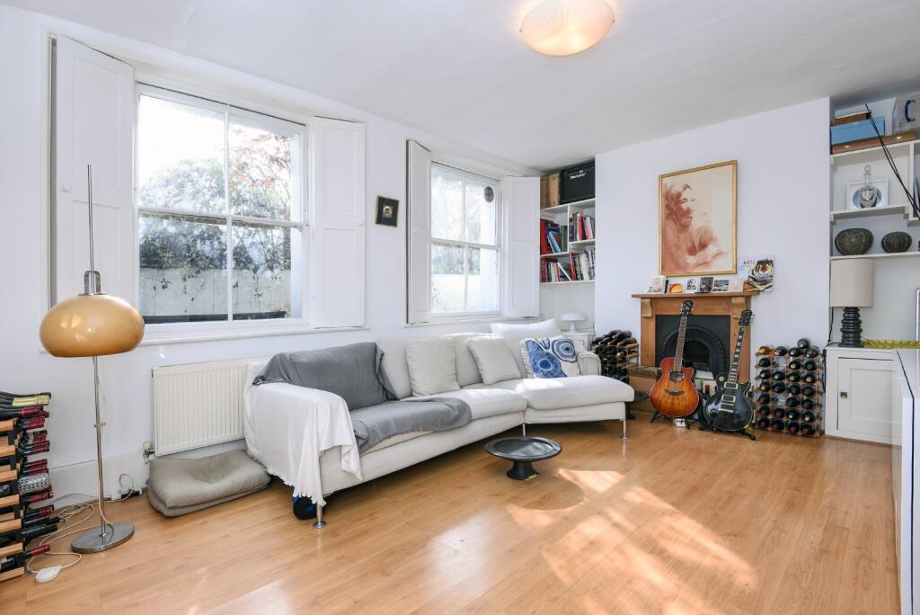 Main image of property: Canonbury Park North, Islington, London, N1