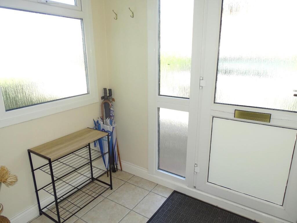 Chaplin Close, Chelmsford photo 4