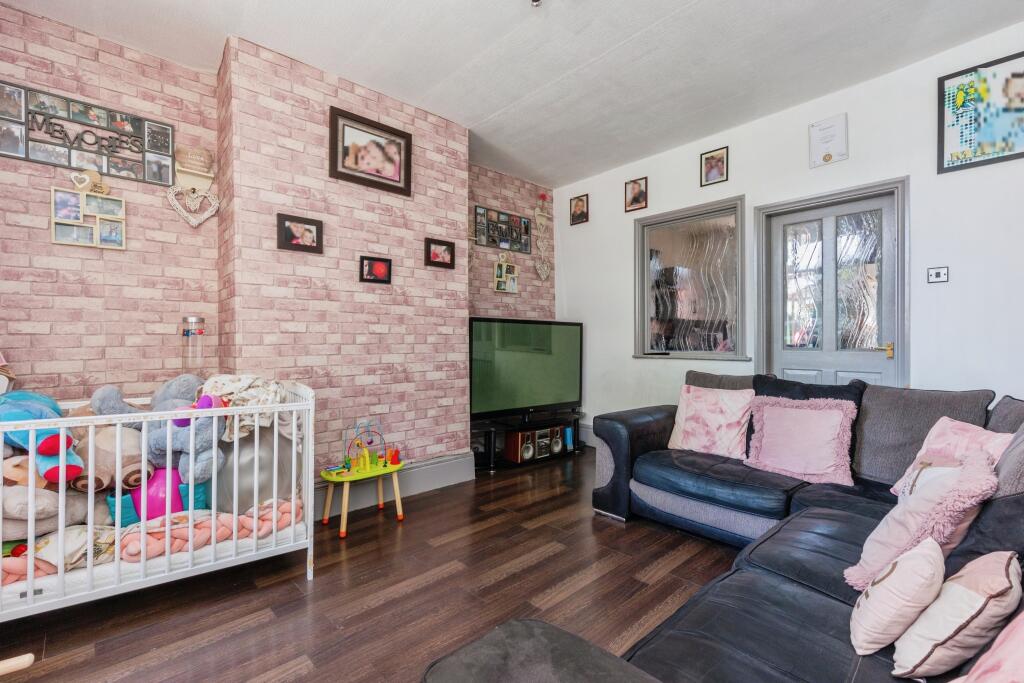 Pilling Street, Manchester, M34 photo 2