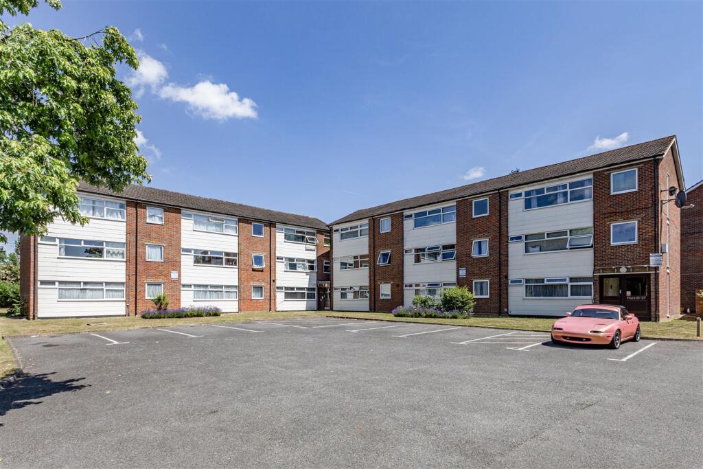 Main image of property: New Court, Addlestone