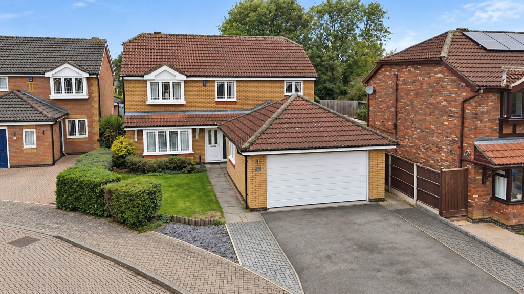 4-bed detached on Beech Close, Dunholme, £400,000