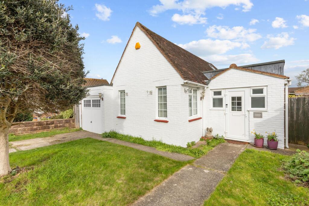 Main image of property: Seawaves Close, East Preston, BN16