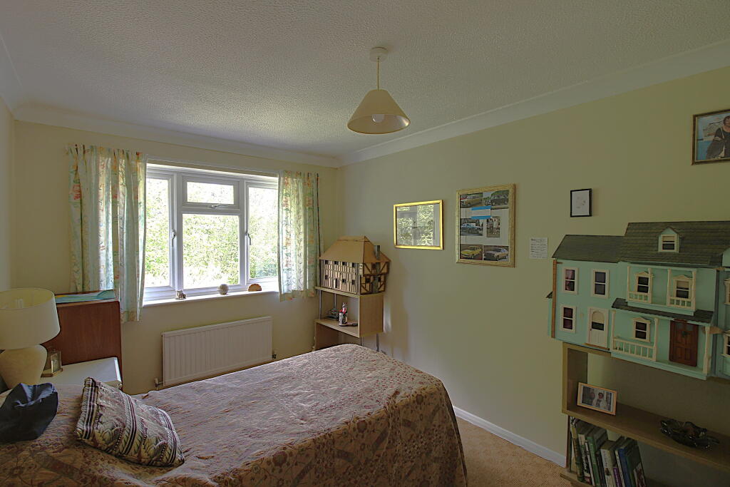 Hawthorn Rise, Hook - View 6