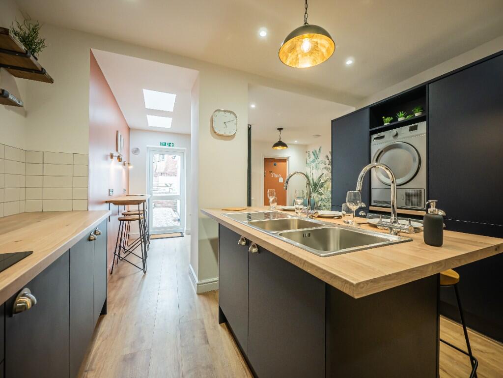 Additional image 12 of High Street, Birmingham, B66