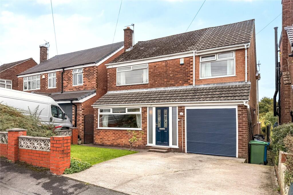 4-bed detached on Leicester Road, Failsworth, Manchester, M35, £425,000