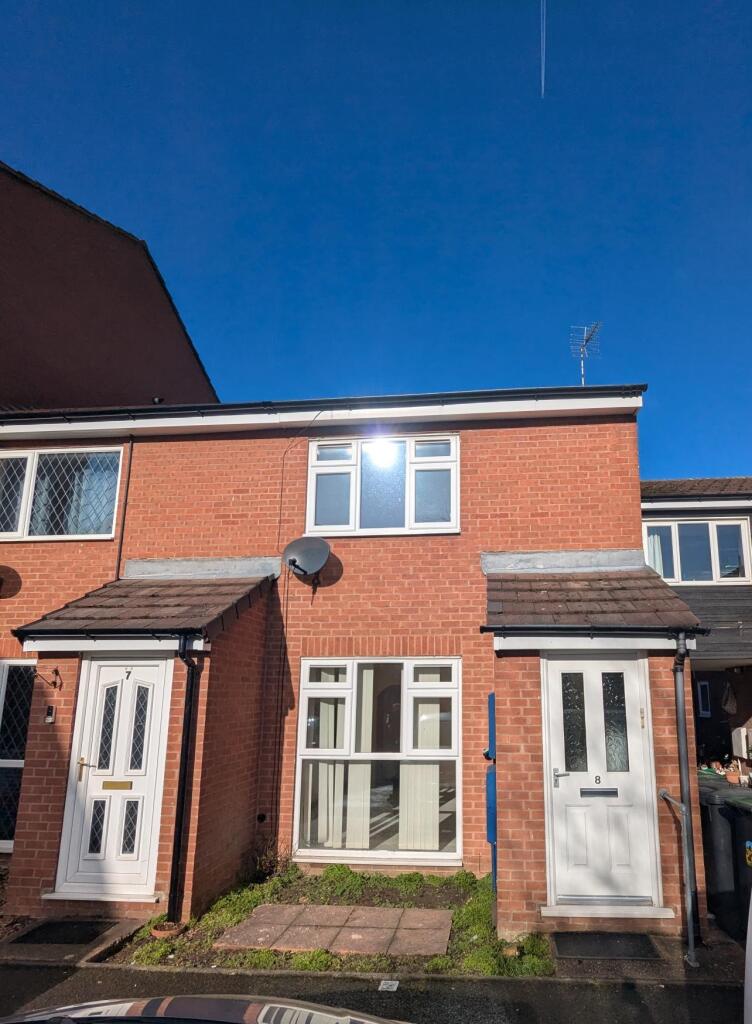 Main image of property: 8 Mallard Court, Beeston, Nottingham, Nottinghamshire NG9 2DF