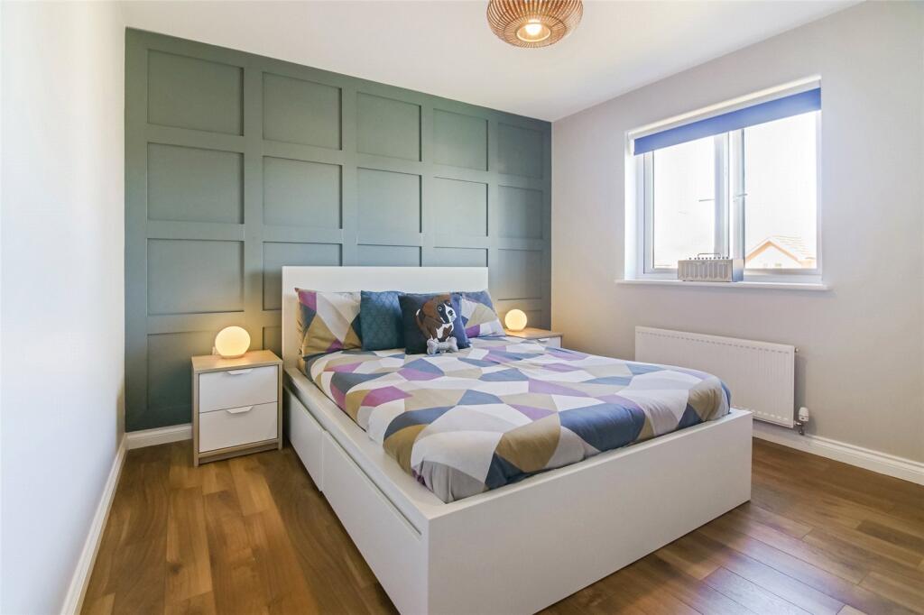 Thistledown Drive, GLASGOW, Lanarkshire, G72 photo 4