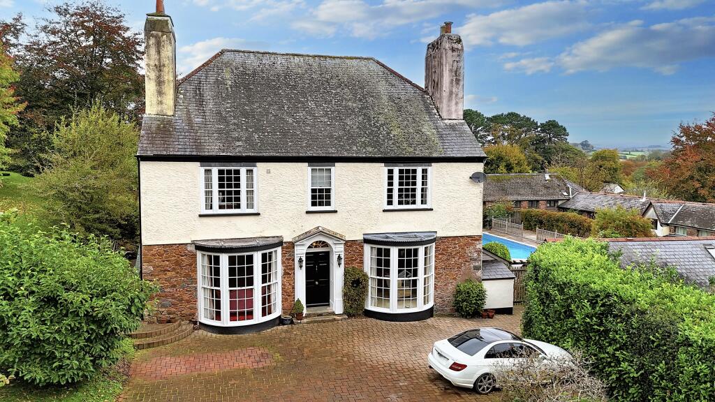 Main image of property: Plymouth Road, Totnes