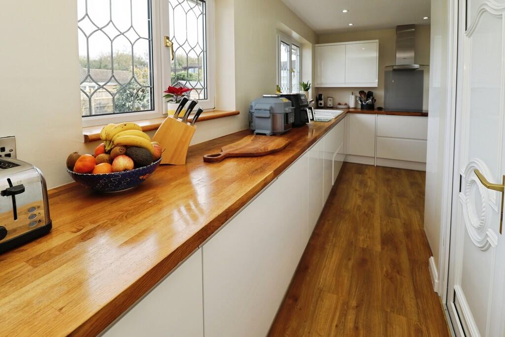 House in West Lindsey, Sudbrooke CP - More