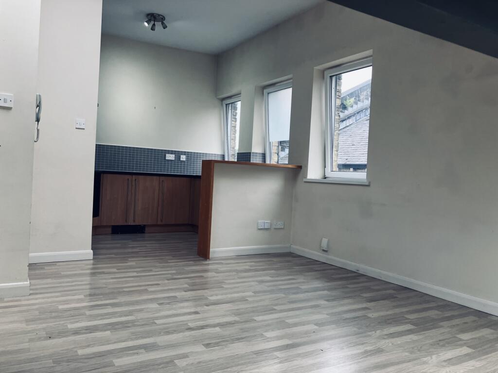 Main image of property: 64 Church Street, Paddock, Huddersfield, West Yorkshire, HD1