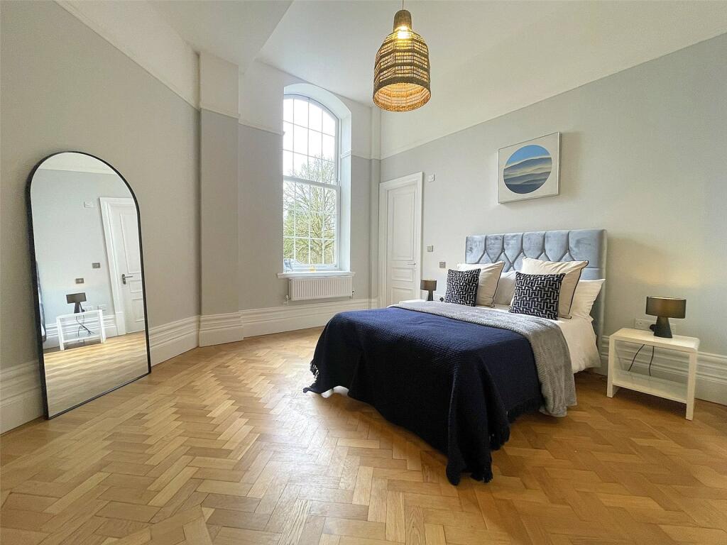 Apartment in Guildford - View 4