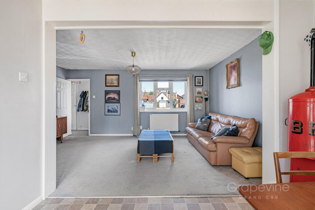 Enstone Road, Woodley, RG5 - View 5